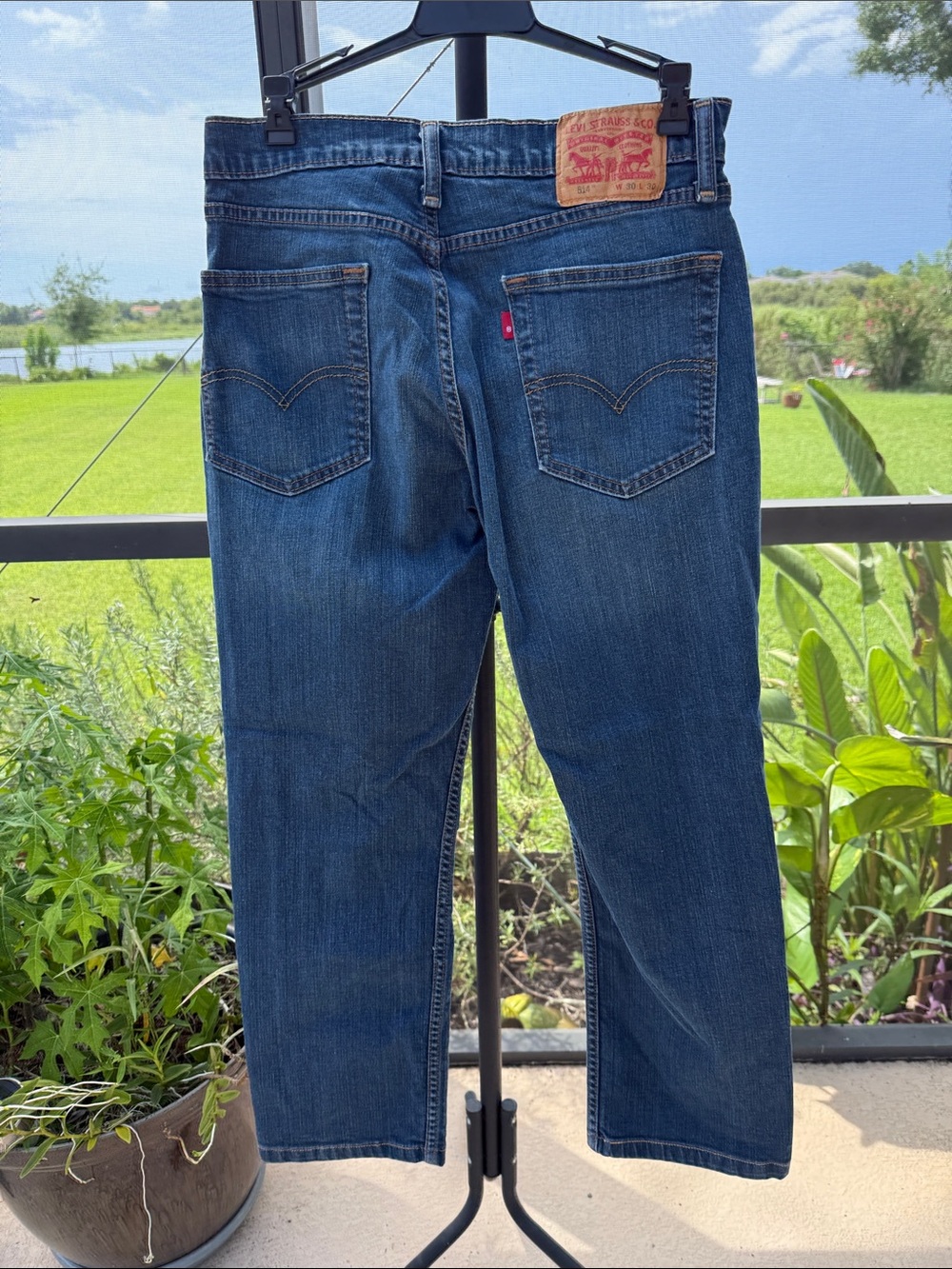 Levi's Men's 514 Blue Straight-Leg Jeans